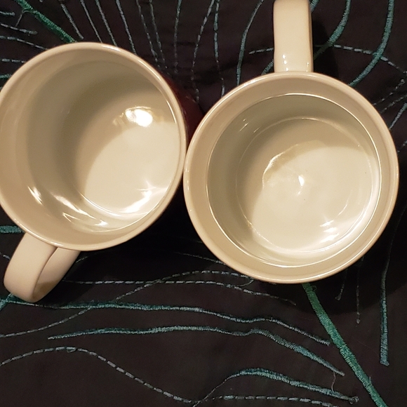 New O Canada mugs - Picture 4 of 5